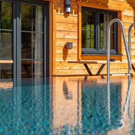Poolchalet Dachsteinblick พรุกแกร์น ภายนอก รูปภาพ