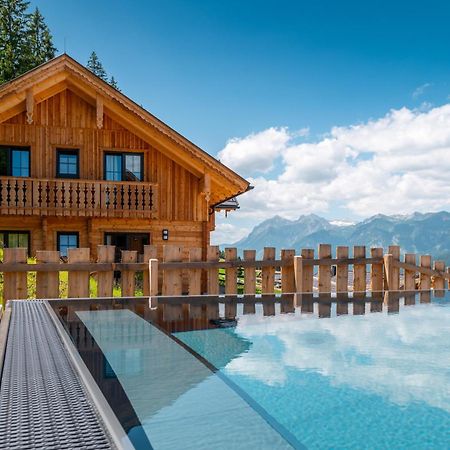 Poolchalet Dachsteinblick พรุกแกร์น ภายนอก รูปภาพ