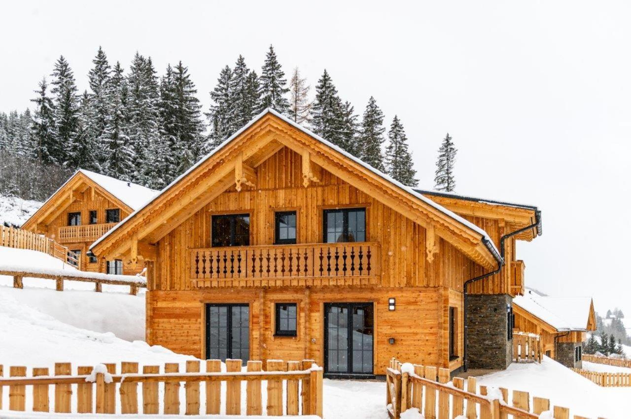Poolchalet Dachsteinblick พรุกแกร์น ภายนอก รูปภาพ