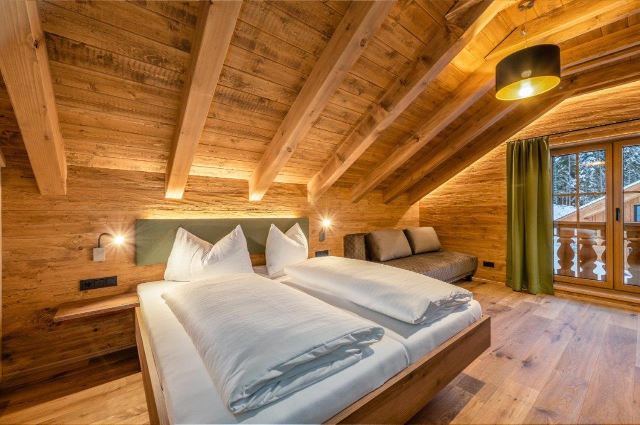 Poolchalet Dachsteinblick พรุกแกร์น ภายนอก รูปภาพ