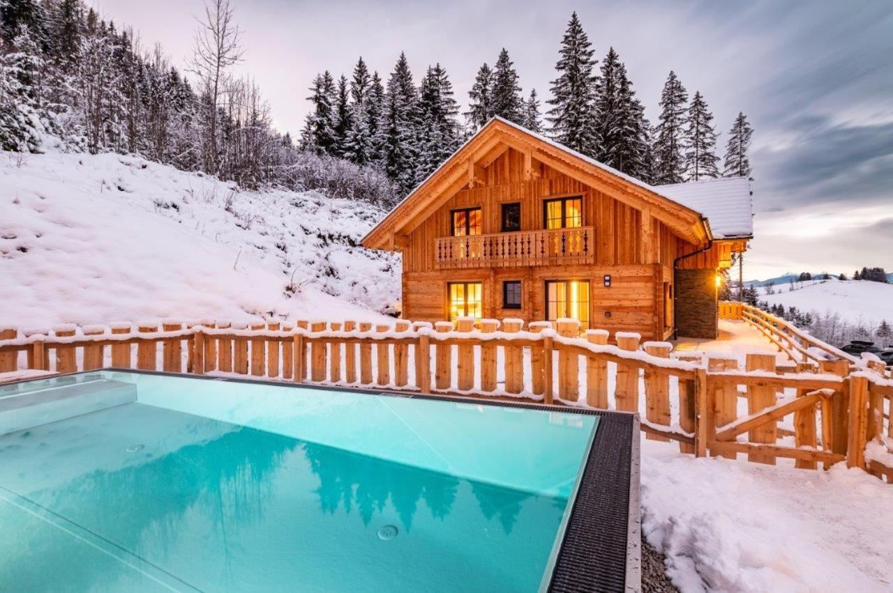 Poolchalet Dachsteinblick พรุกแกร์น ภายนอก รูปภาพ