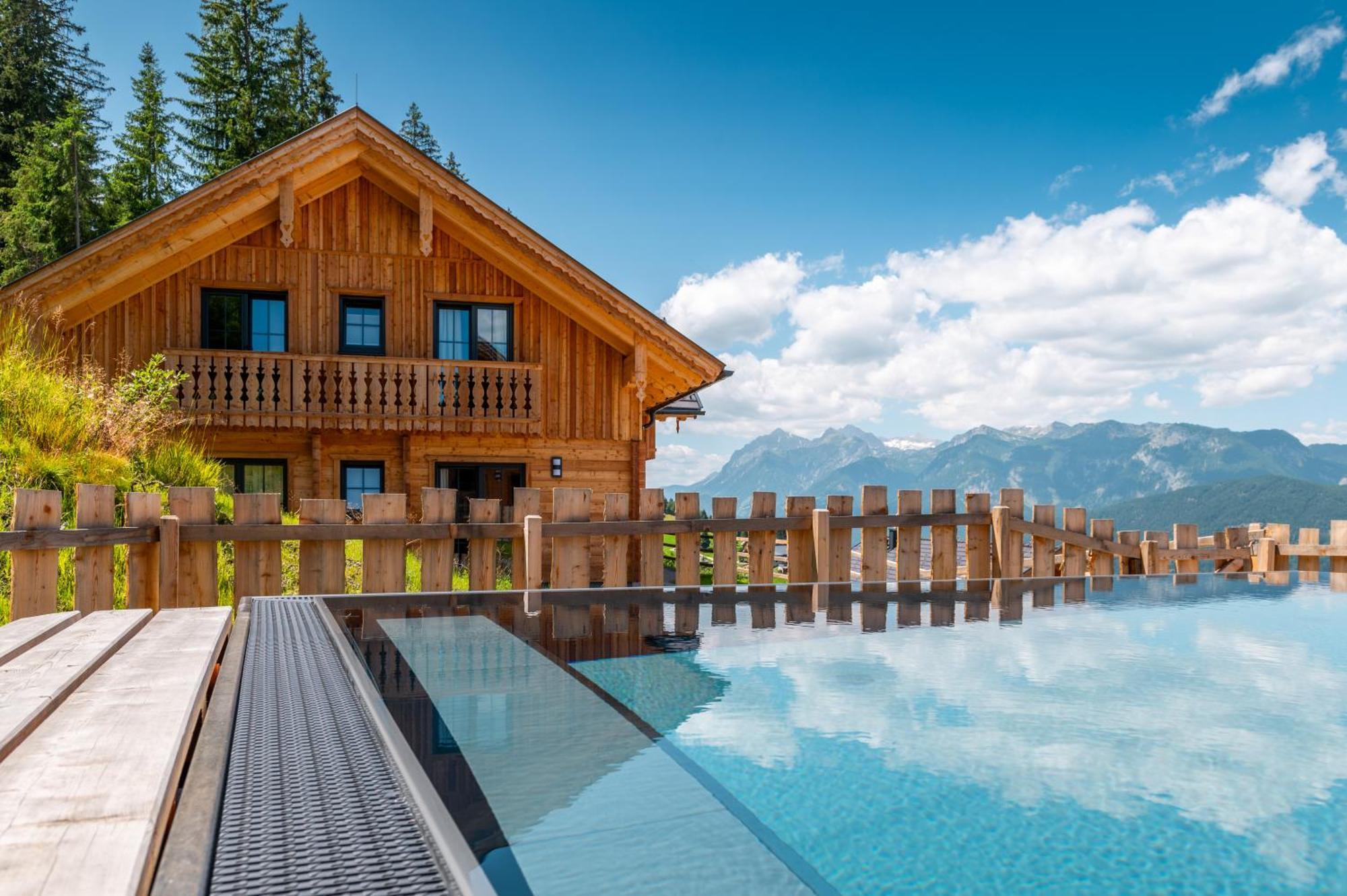 Poolchalet Dachsteinblick พรุกแกร์น ภายนอก รูปภาพ