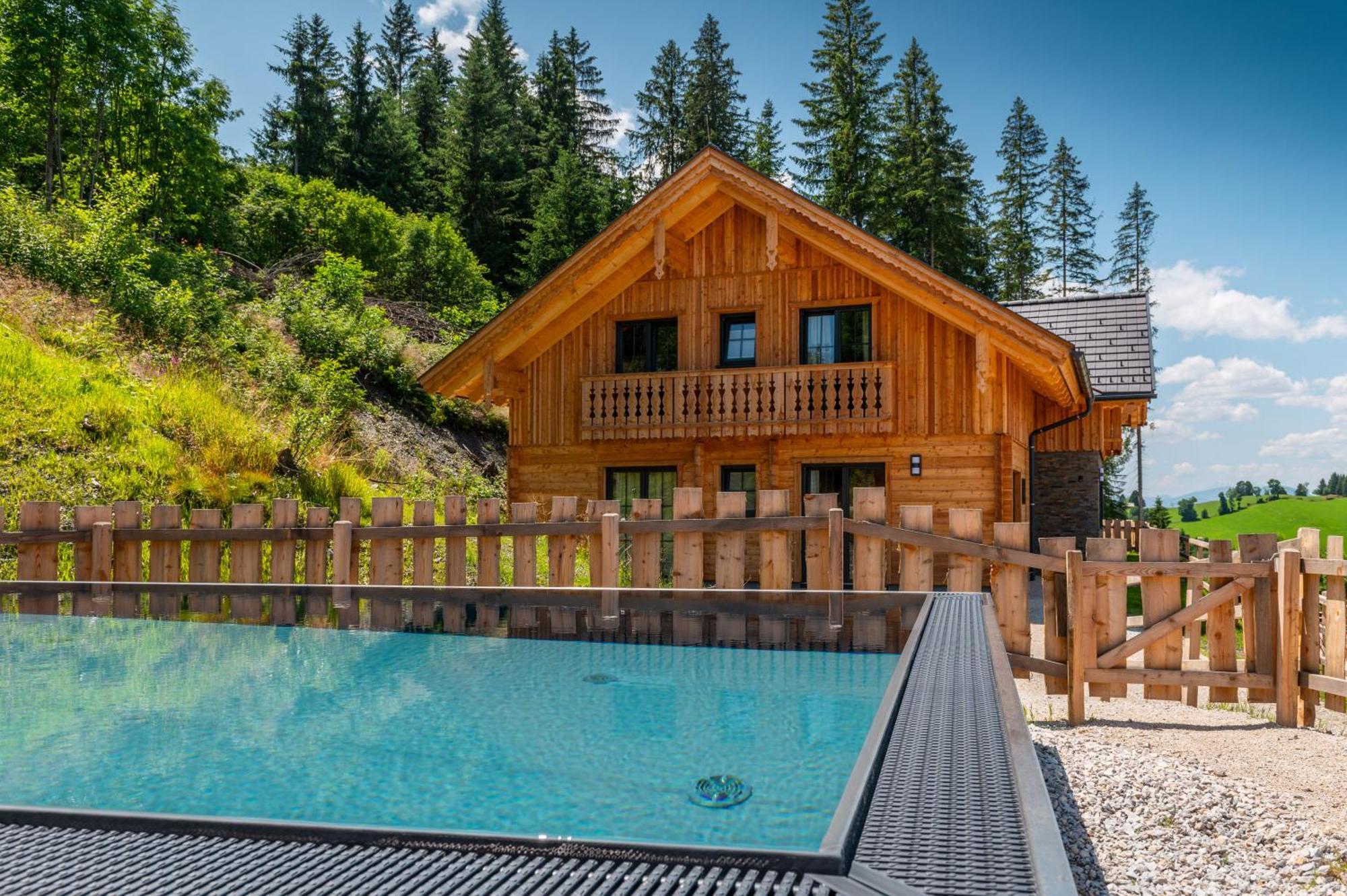 Poolchalet Dachsteinblick พรุกแกร์น ภายนอก รูปภาพ